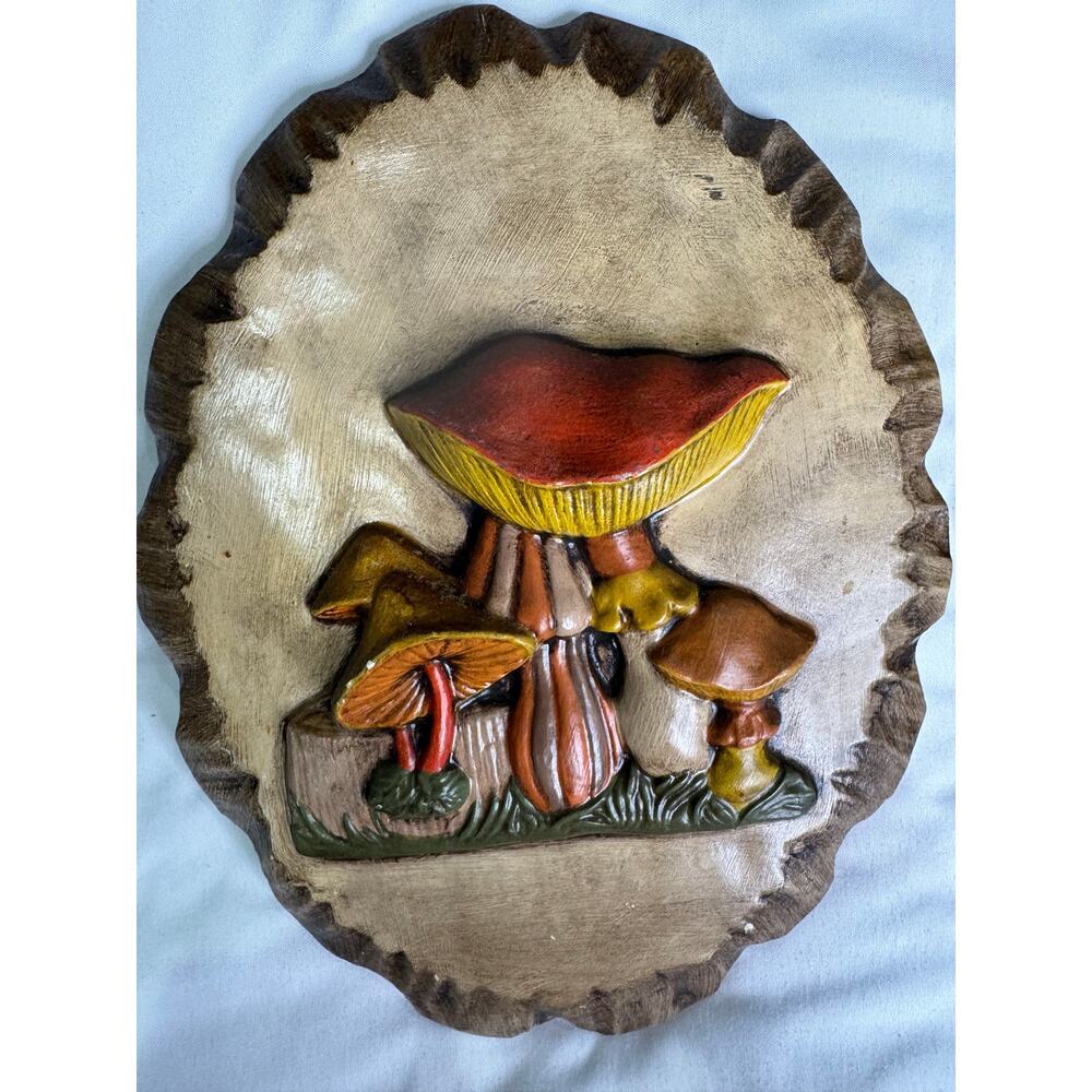 Vintage Ceramic Mushroom Wall Plaques - Picture 3 of 15